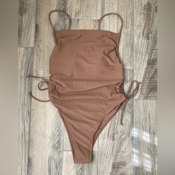 SOLD - Picture 4 of 7